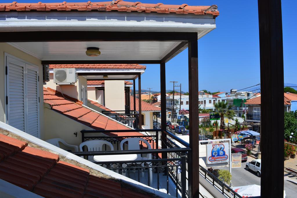 Montes Apartments & Studios Alykanas  Exterior foto